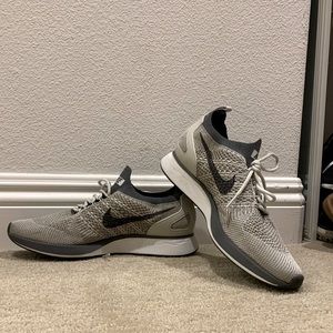 Nike FlyKnit Running Shoes